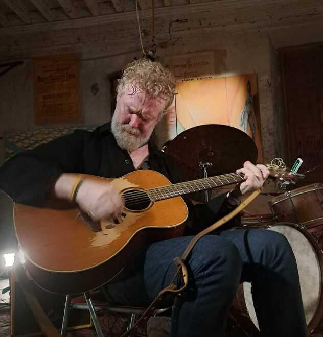Lucca e i lucchesi protagonisti  nell’ultimo video di Glen Hansard