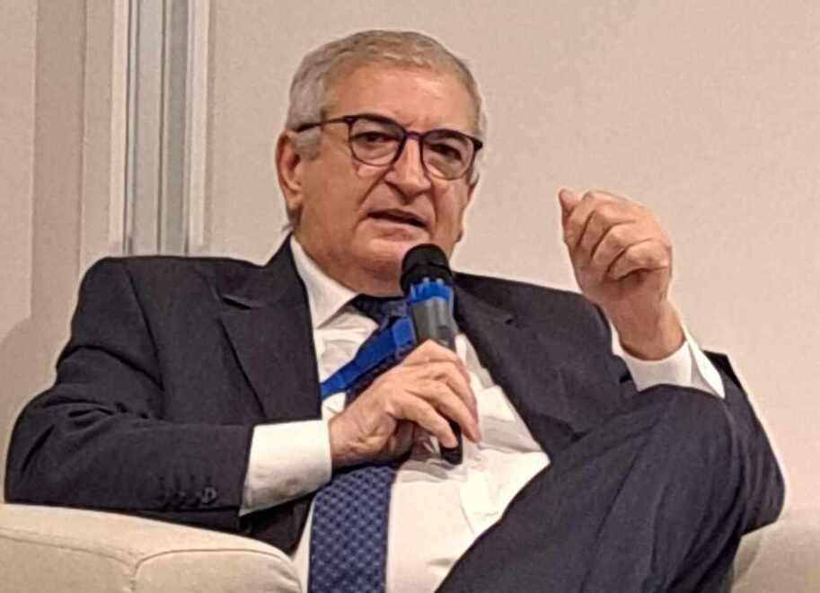 Modena, Foti: «Coi voti del centro governeremo l’Emilia»<br type="_moz" />
