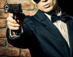 Sassari, si finge agente segreto e si fa dare 53mila euro da una donna innamorata