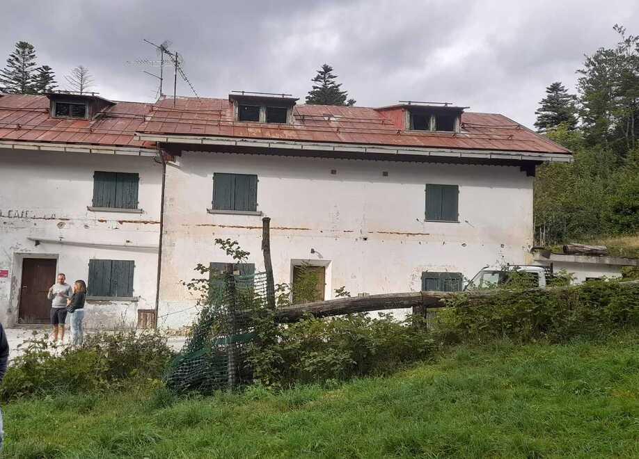 Maresca punta i fari sulla “sua” Casetta. «Aiutateci a riaprirla»
