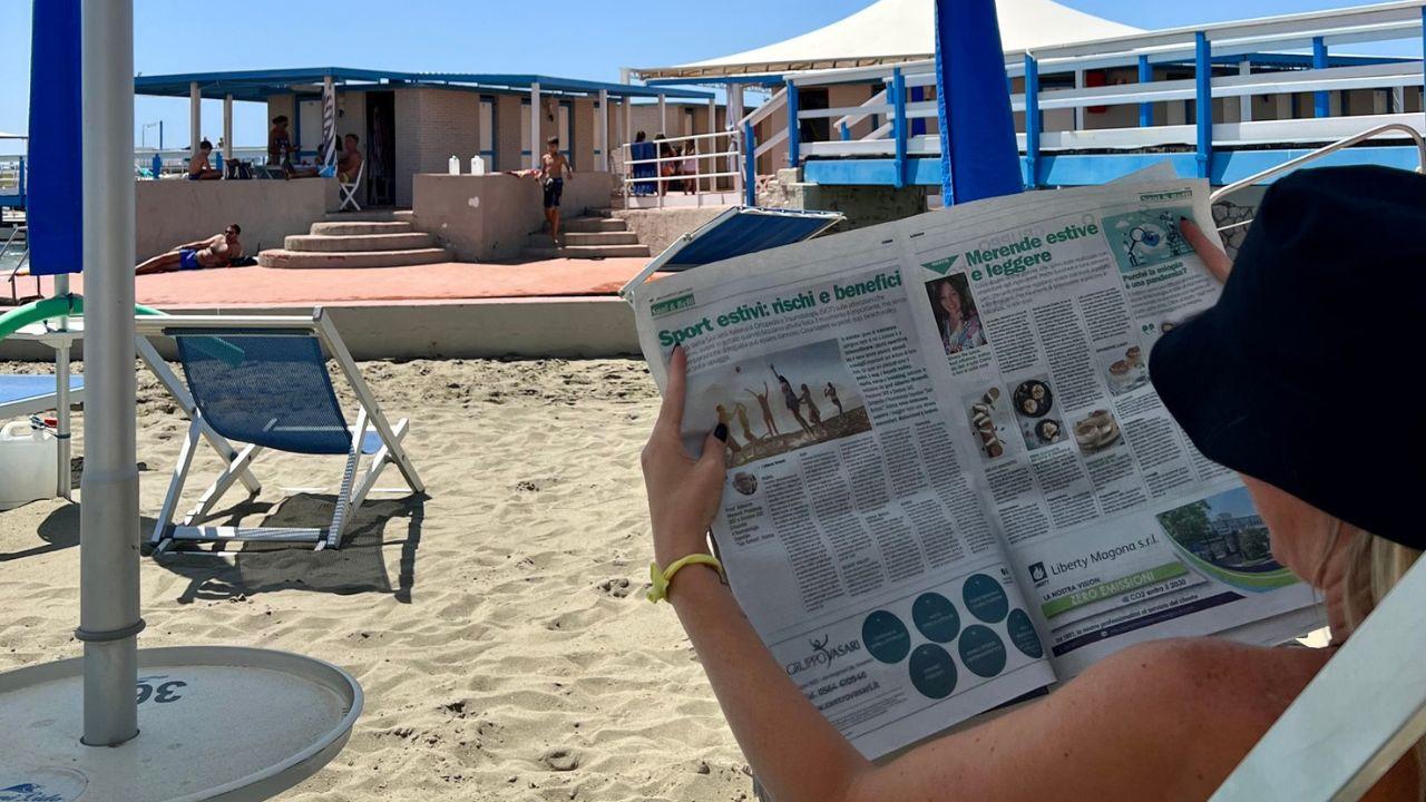 Oggi la festa di TirrenoBlu. Così vi abbiamo fatto compagnia in spiaggia in nome del rispetto per l'ambiente<br>
