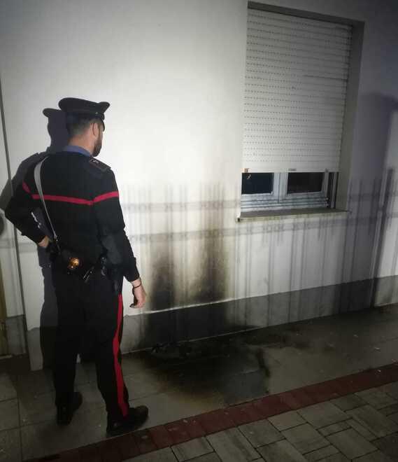 Molotov a Novellara: «Faremo nomi e cognomi e denunce circostanziate»