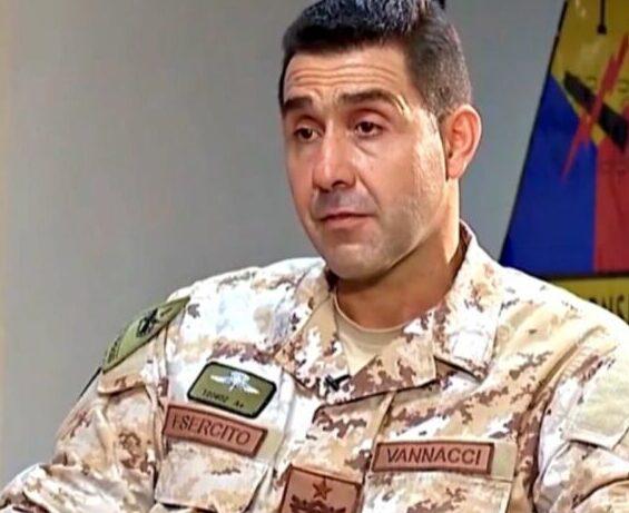 Il generale Vannacci a Modena dopo le polemiche sul suo libro