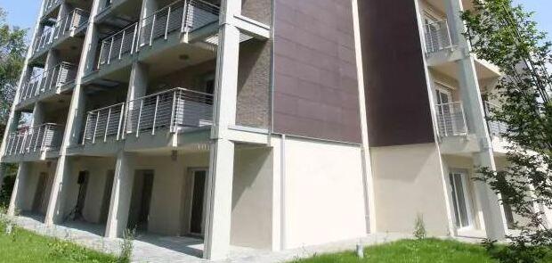 Spunta una nuova antenna su una palazzina&nbsp;<br type="_moz" />
