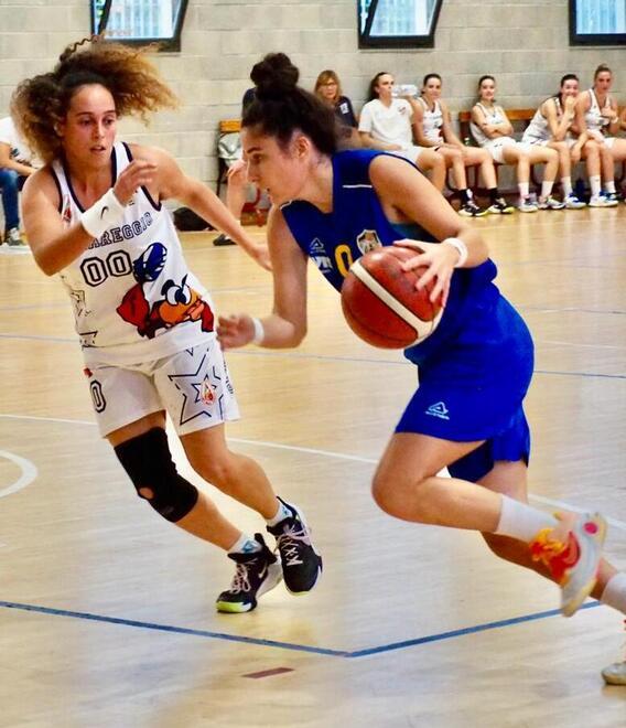 Il Golfo femminile espugna Viareggio ma non basta per passare il turno in Coppa<br type="_moz" />
