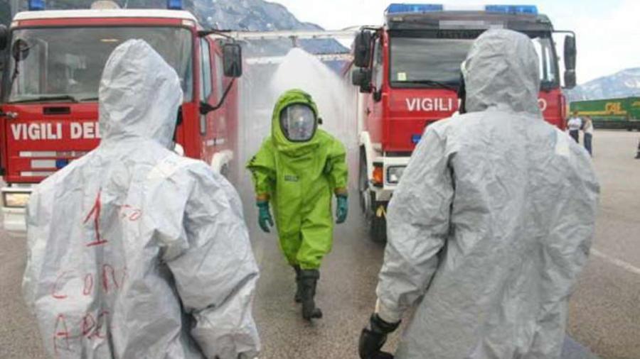 
	I vigili del fuoco del nucledo Nucleare biologico chimico&nbsp;radiologico (Foto di repertorio)

