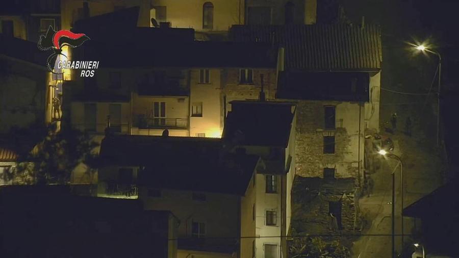 Corruzione e droga, il sodalizio tra banditi e colletti bianchi