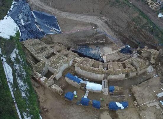 Volterra, ecco il bando da 2,8 milioni di euro per far riemergere tutto l’anfiteatro