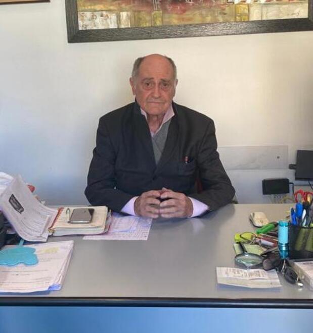 «Pensavo fosse un tamponamento invece mi ha rapinato dell’orologio»