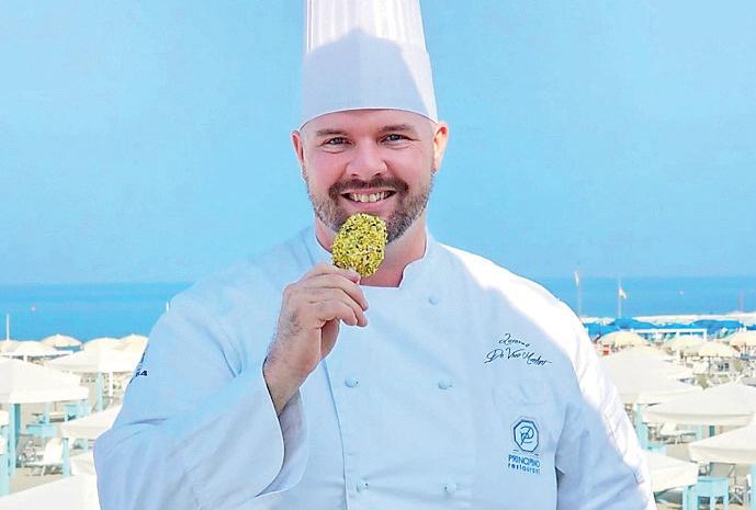 Viareggio, lo chef: «Per fare il cuoco serve umiltà ed essere stato un bravo studente»