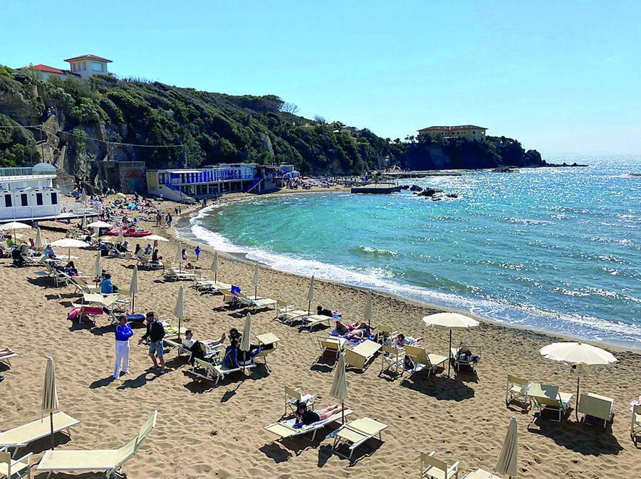 Castiglioncello, stagione lunga: non tutti gli stabilimento sono pronti (i motivi)