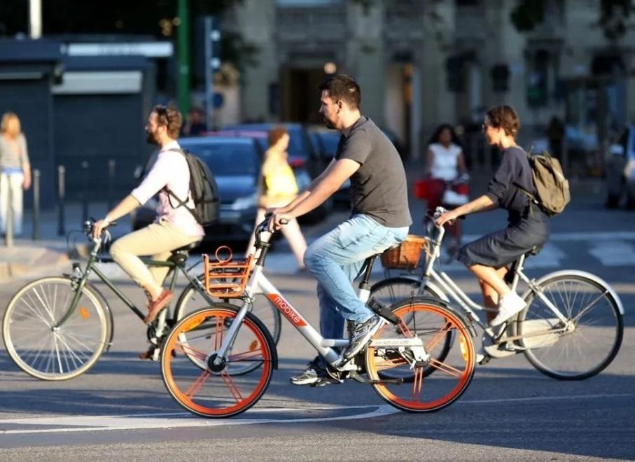 A scuola o al lavoro senza auto: a Carpi in 1.100 scelgono la bicicletta<br>
