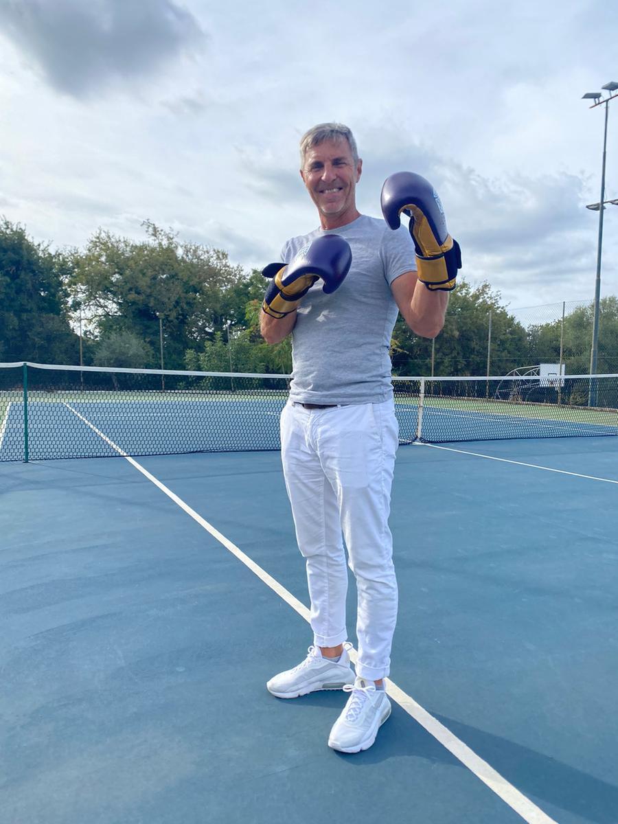 Enrico D'Angelo maestro di tennis e scrittore