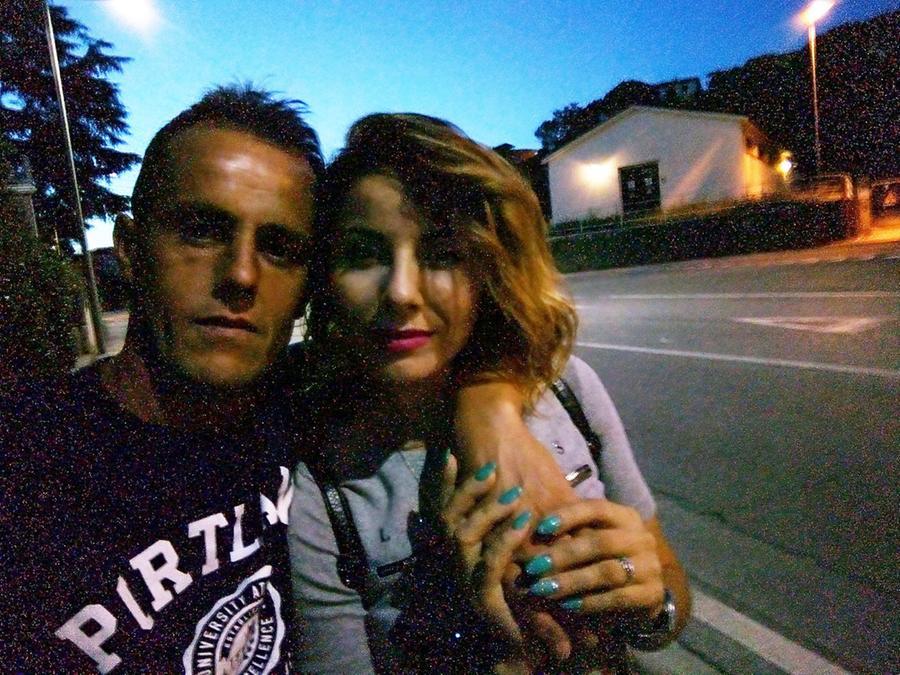 
	<strong>Alfred Vefa e&nbsp;Klodiana Vefa</strong>

