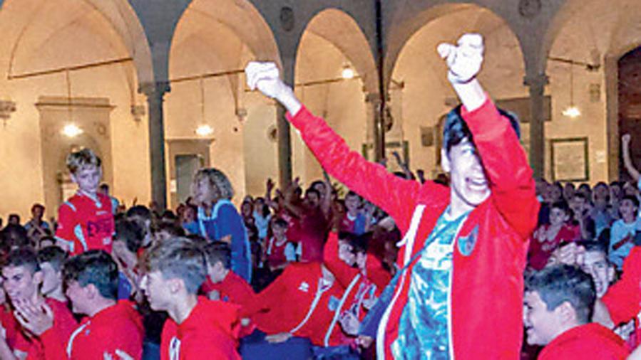 Basket, grande festa per la Sibe Gruppo Af, la famiglia dei Dragons si ritrova nel Chiostro