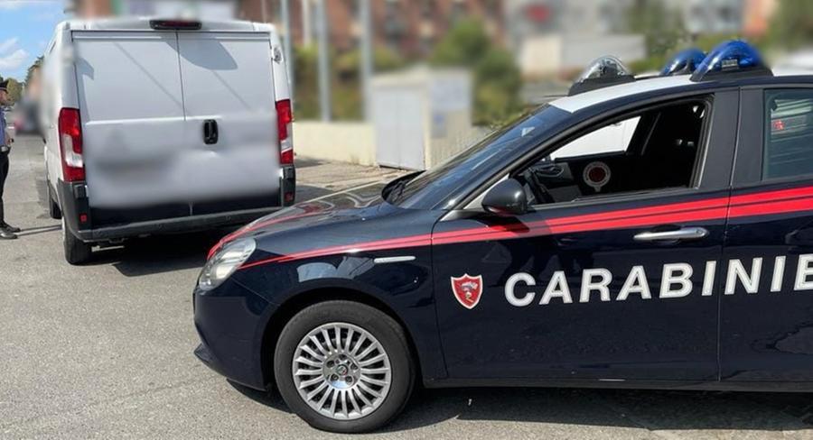 Cento, in casa con 2 chili di hashish