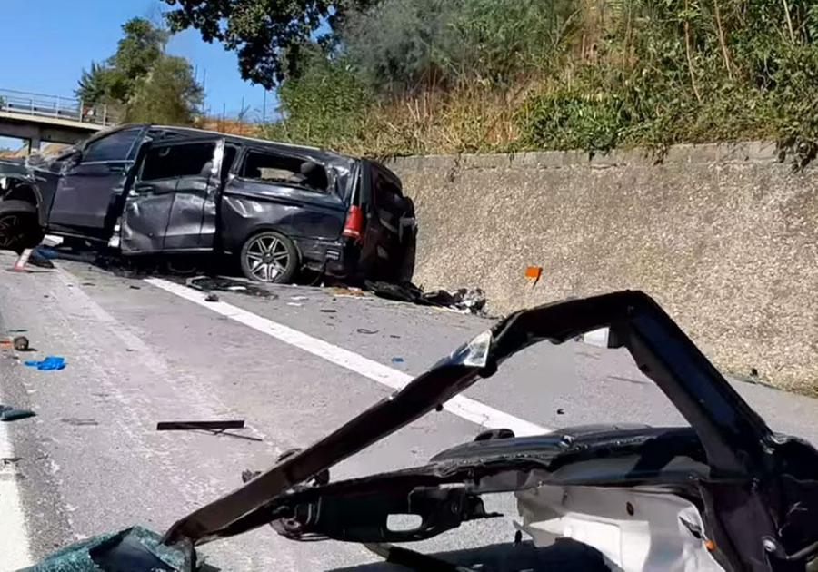 Settantenne pratese muore nello schianto sull’Autosole