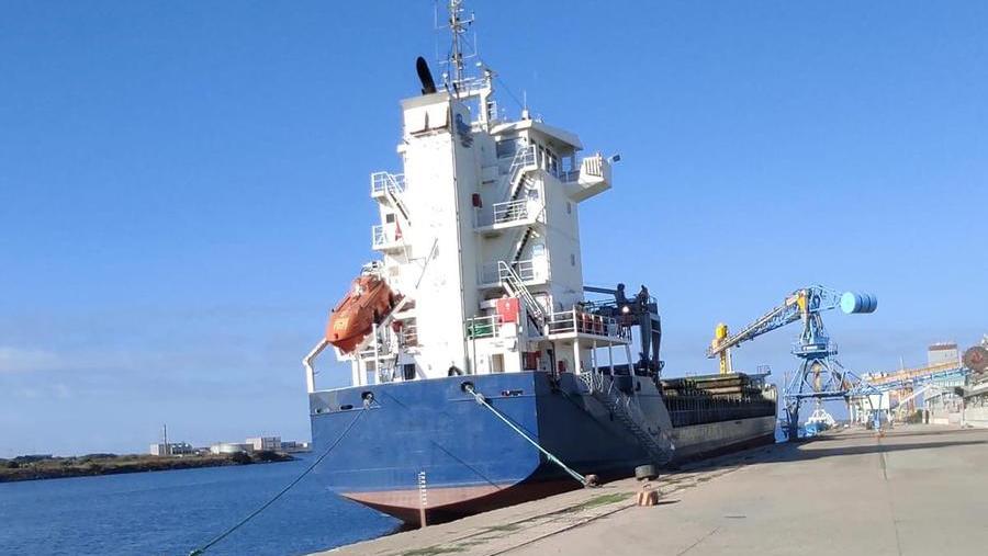 Sicurezza insufficiente a bordo, fermata una nave al porto di Oristano