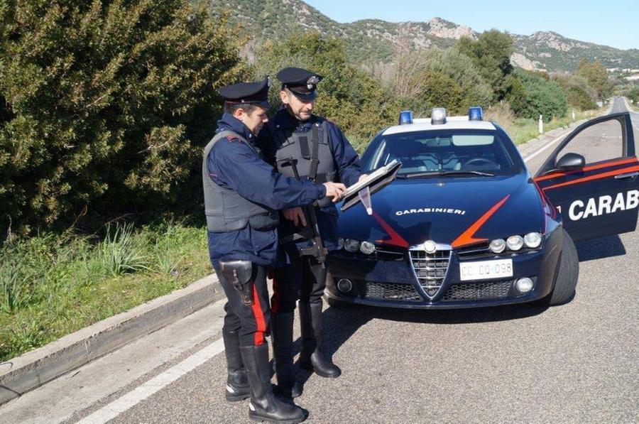 Un controllo stradale dei carabinieri