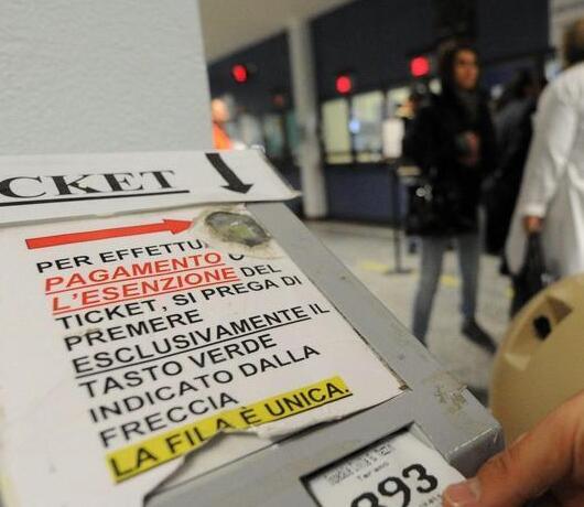 Ticket di visite arretrati, l’odissea: «Volevano che lo pagassi di nuovo» 