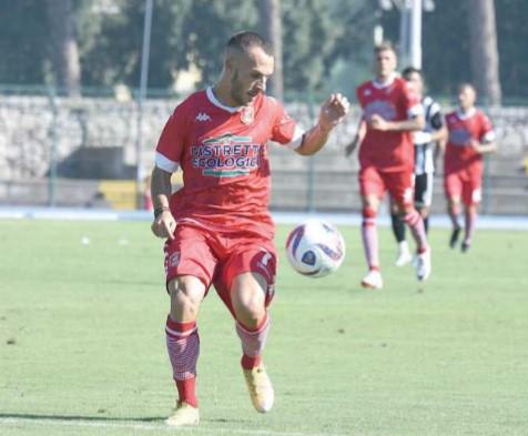 
	Manuele Giustarini: il fantasista biancorosso

