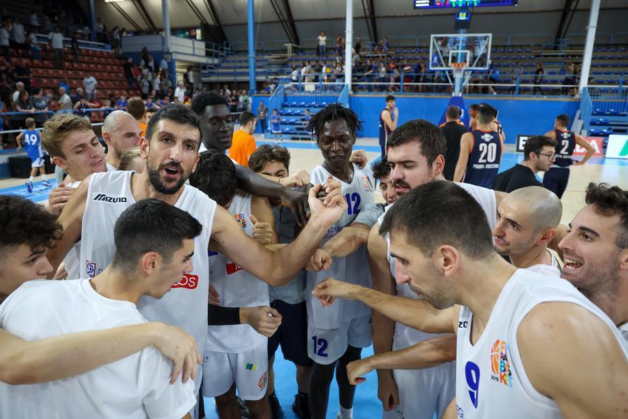 Ferrara al debutto vince dopo un supplementare