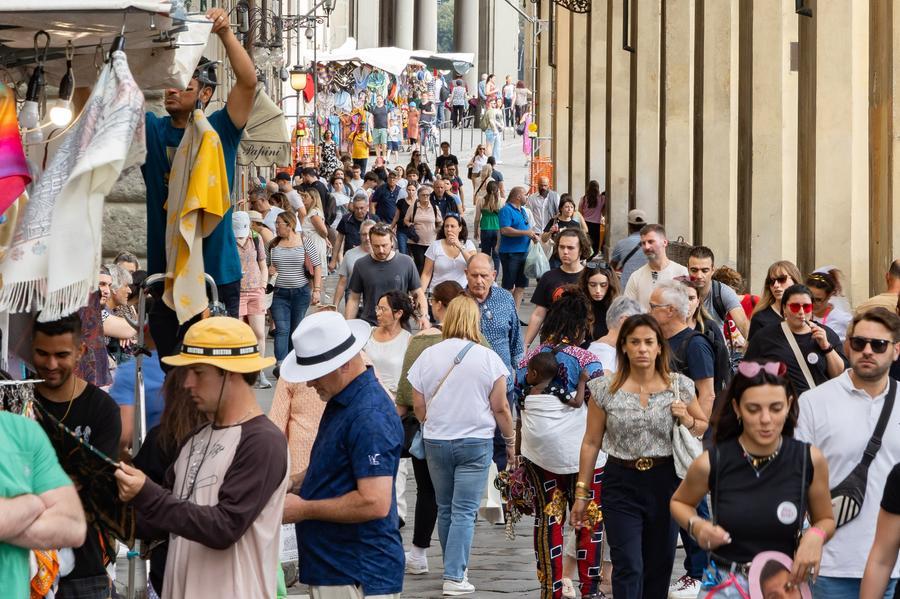 A Firenze case per affitti brevi solo con il permesso del Comune