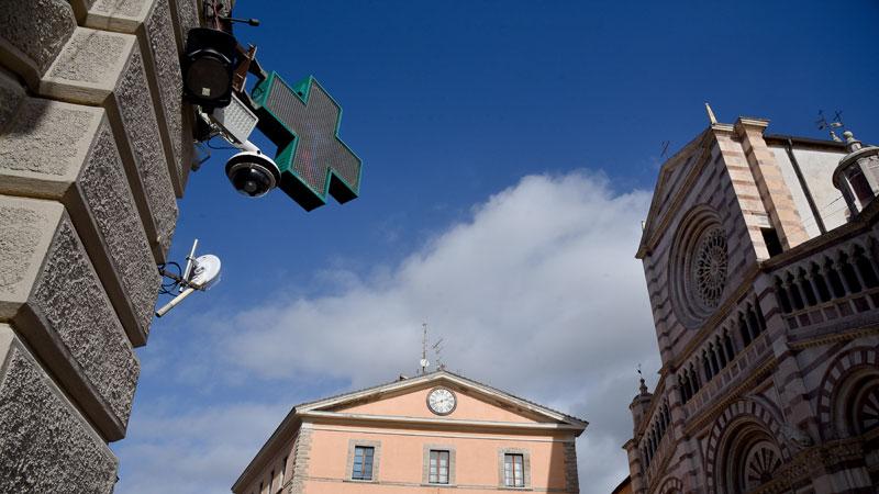 Incidenti, furti, rapine, rifiuti. A Grosseto in arrivo altre 200 telecamere