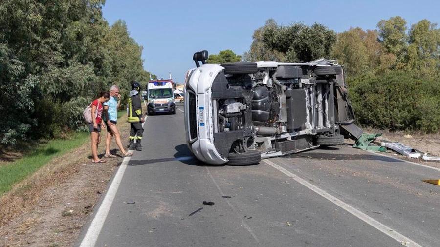 
	L&#39;incidente sulla strada per San Giovanni Suergiu <em>(foto Mario Rosas)</em>

