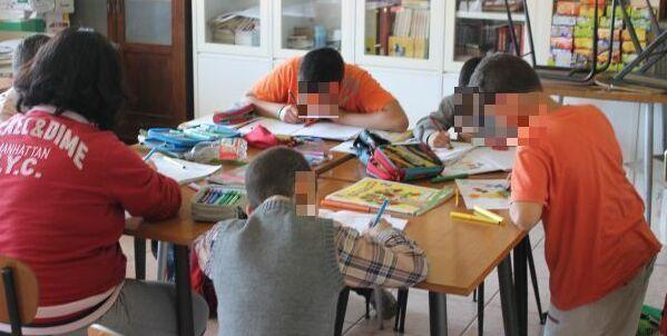 Montecatini, bimbi disabili senza assistenza nelle scuole: problemi nel passaggio di gestione tra cooperative