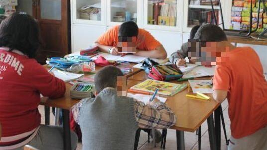 Montecatini, bimbi disabili senza assistenza nelle scuole: problemi nel passaggio di gestione tra cooperative