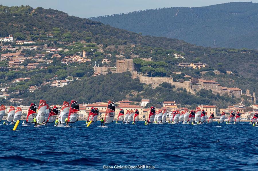 I giovani talenti della vela italiana danno spettacolo a Castiglione