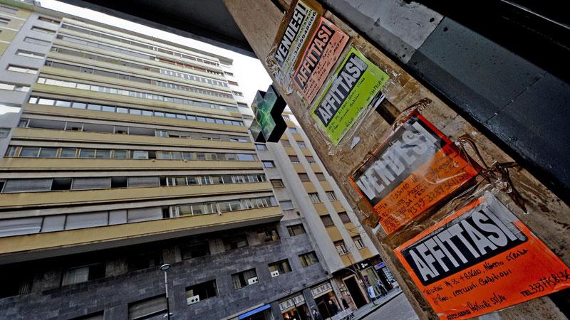 Pisa, l’affitto di un monolocale da 19 m2 a 500 euro ha attirato 250 candidati in due giorni