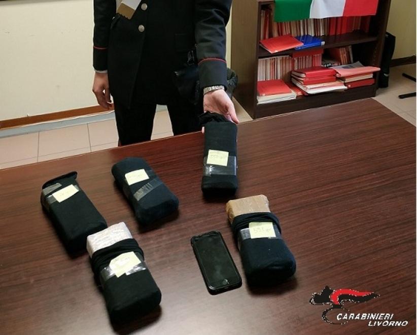 Droga da Livorno alla Sardegna, a Fauglia il centro di stoccaggio: quattro condanne, i nomi