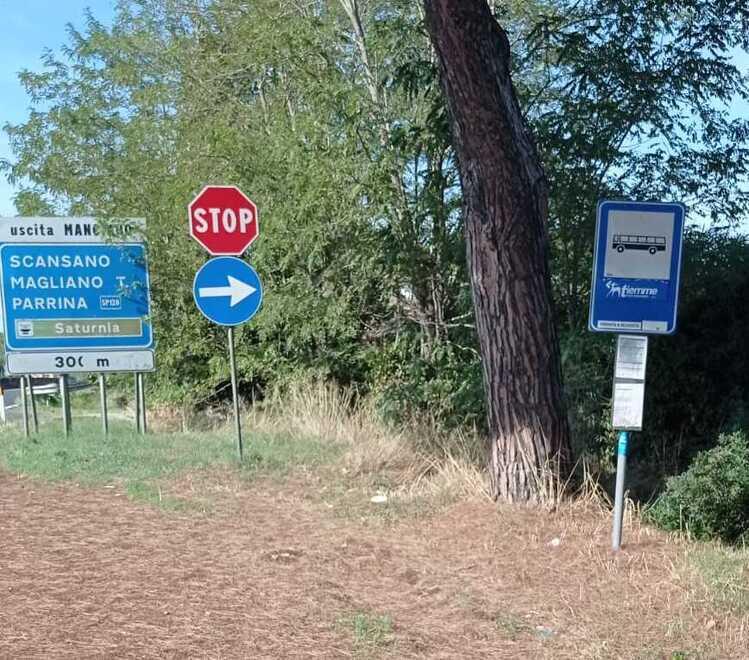 Il bus salta la fermata. «Mio figlio studente è stato lasciato a piedi»<br>
