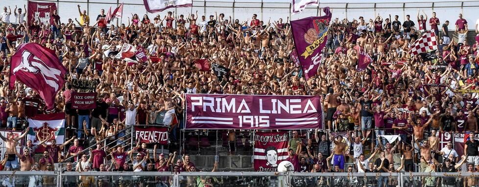 Livorno con lo stadio-mobile: settecento biglietti per il match contro il Ghiviborgo
