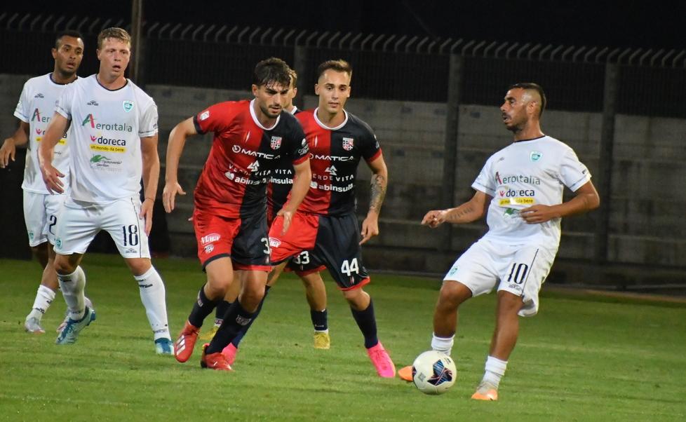 Torres, il mister: «La vittoria non deve essere una routine» 