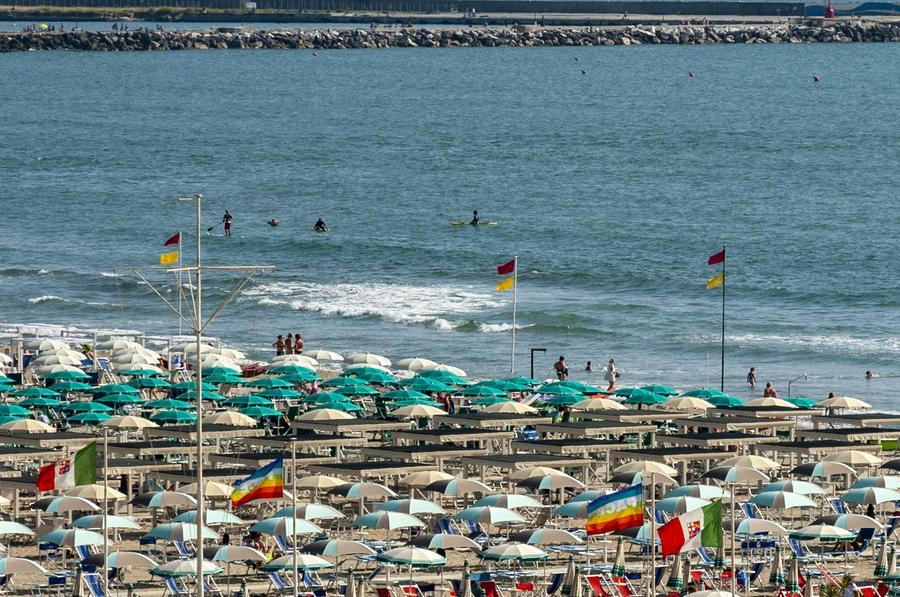 Magnani a capo dei balneari di Viareggio: «Aste Bolkestein? Si possono evitare, vi spiego perché»