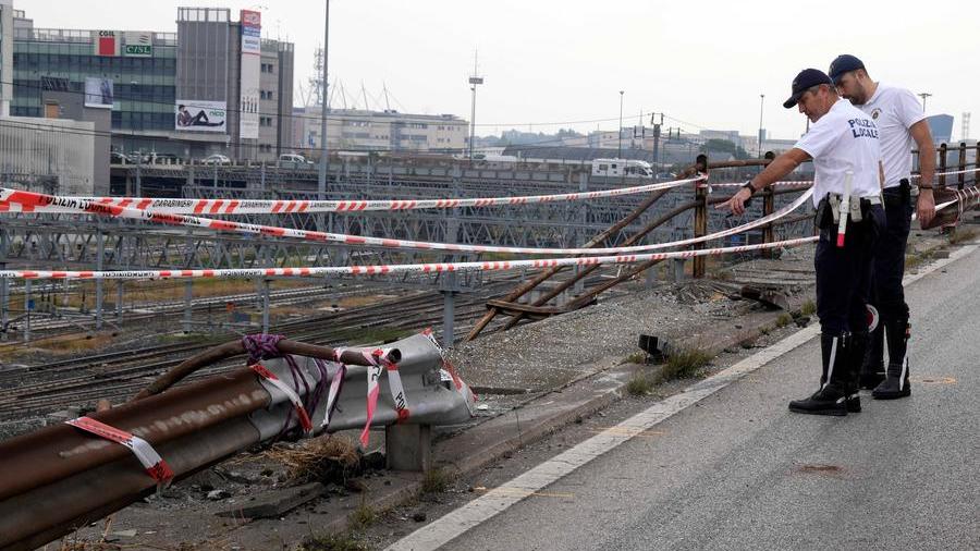 Incidente di Mestre, verifiche su centralina e freni del bus. Sotto accusa anche il guard-rail inadeguato