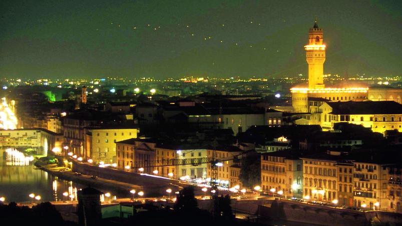 Firenze, stop agli affitti brevi in centro: scatta il ricorso collettivo al Tar