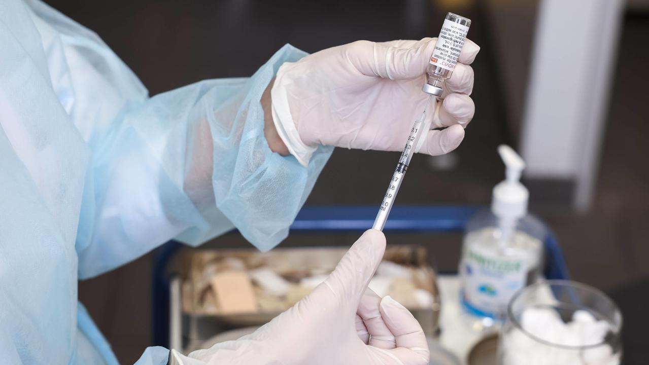 Influenza, a Livorno arrivano 38mila vaccini: «Si parte dalla metà di ottobre»<br>