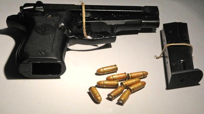 Una pistola Beretta simile a quella sequestrata (foto d'archivio)