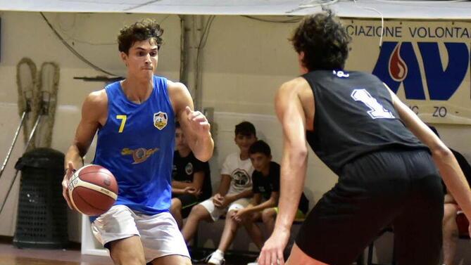 I nove tuttofare di coach Cagnazzo, così il Basket Golfo è una mina vagante<br>