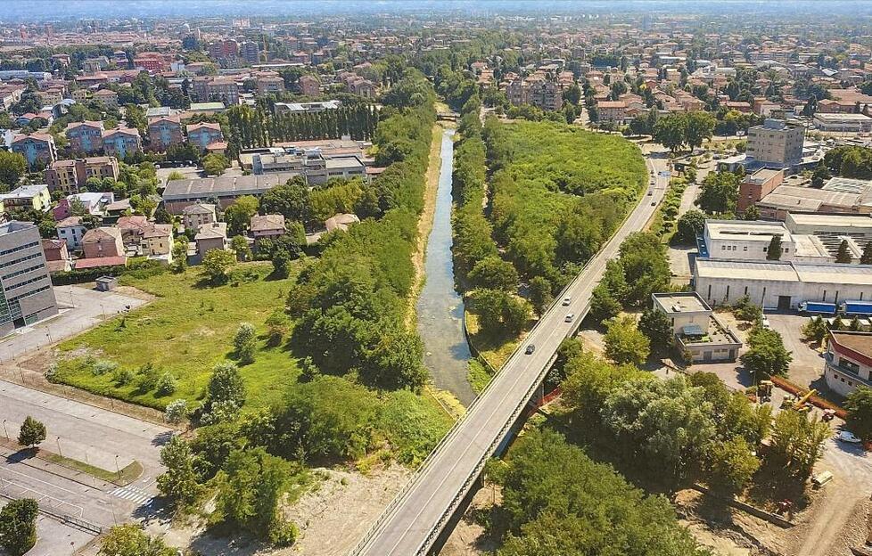 Area di via Verità disboscata, esposto depositato in Procura