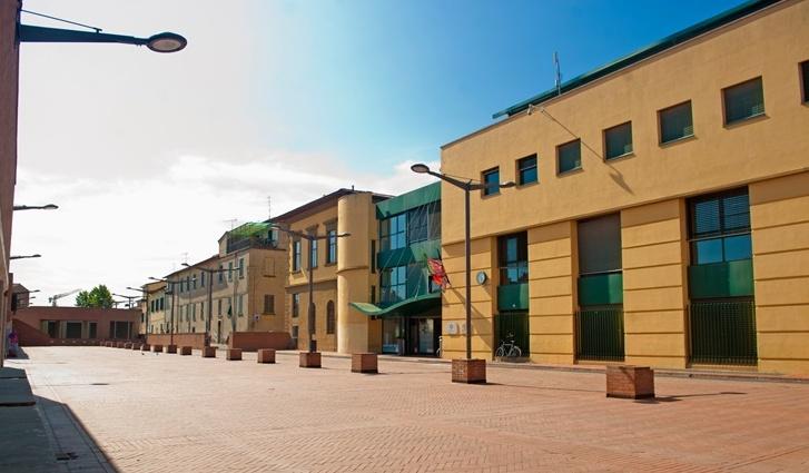 Nella foto, la sede del Polo universitario Città di Prato