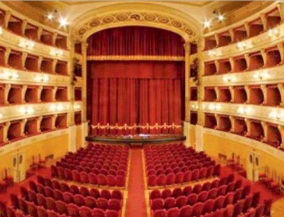
	Una veduta interna del teatro Manzoni, gestito dalla Atp

