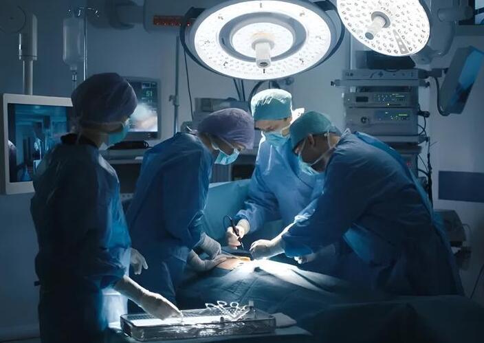 Cento, credevano fosse una colica ma era un tumore: paziente risarcito con 200mila euro