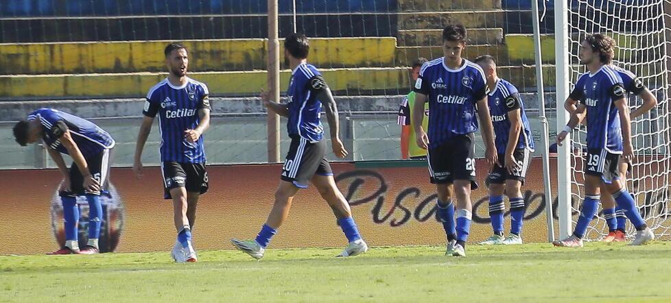 I nerazzurri a terra dopo la sconfitta interna contro il Cosenza