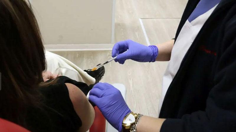 Influenza, quasi 36mila vaccini per proteggere i versiliesi. Al via la campagna: ecco chi ha la priorità