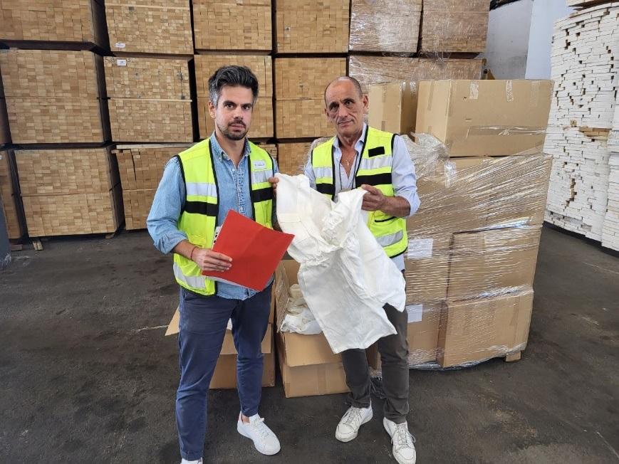 Livorno, sequestrati in porto 700 abiti falsi “made in Italy”